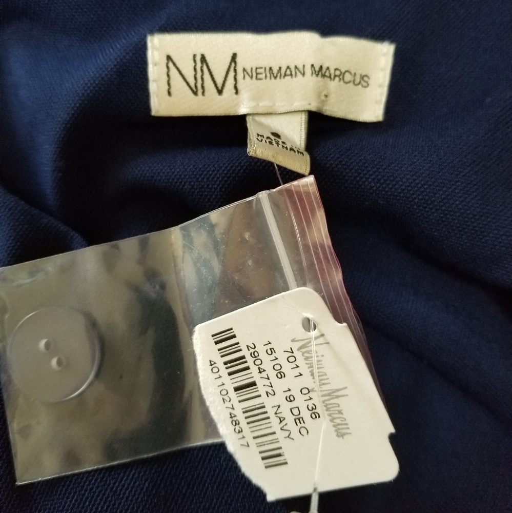 New Neiman Marcus Navy Blue Jersey Jumpsuit Wide Leg Stretch with Cape Size 8 - Picture 11 of 12